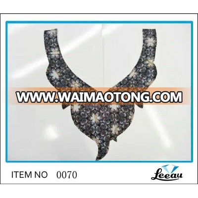 Wholesale rhinestone neckline design collar crystal beaded neckline